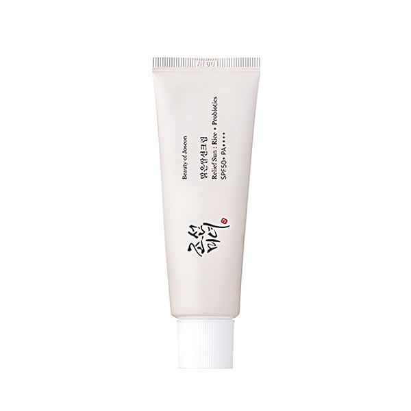 Aura Forge Invisible Fluid SPF 40 E